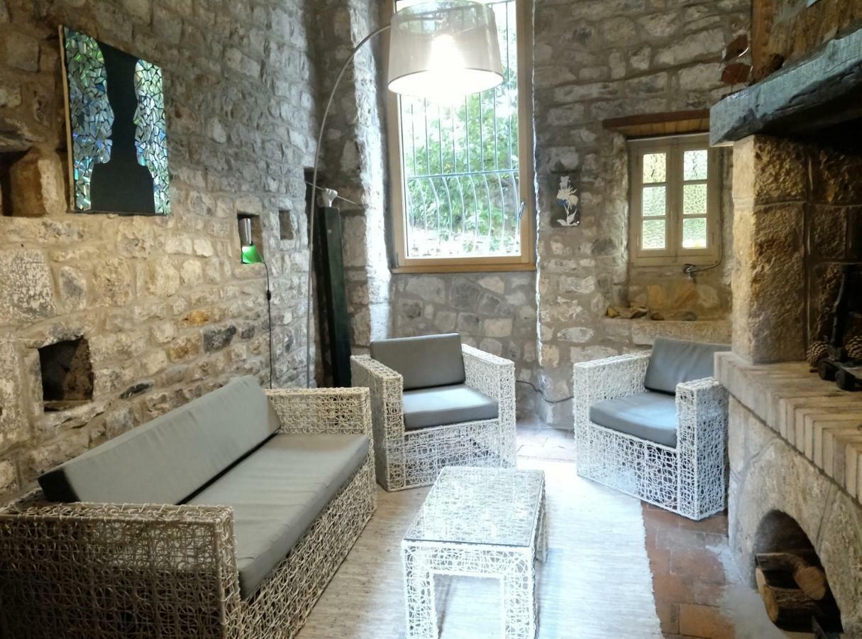 مبيت وإفطار Ermitage De Peyreleau المظهر الخارجي الصورة